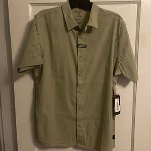Men's ROARK Bless Up Short Sleeved Button Up Shirt size Medium - sage - NWT